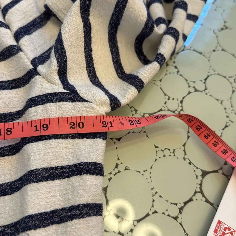 Luii Light Weight Blazer White Blue Striped One Button Size Large - Image 6