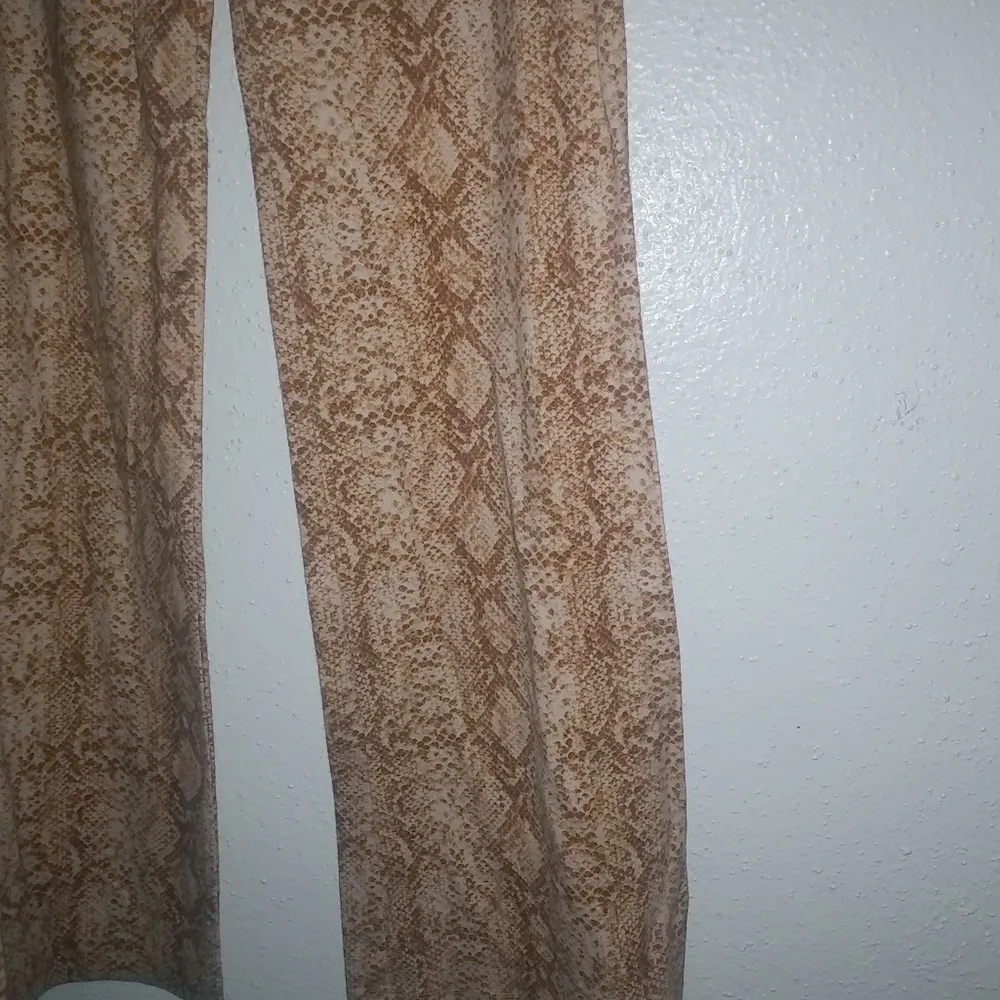 Lovers and Friends S Snake Tan Wrap Top Jumpsuit Look Pants Set 2-Piece - Image 10