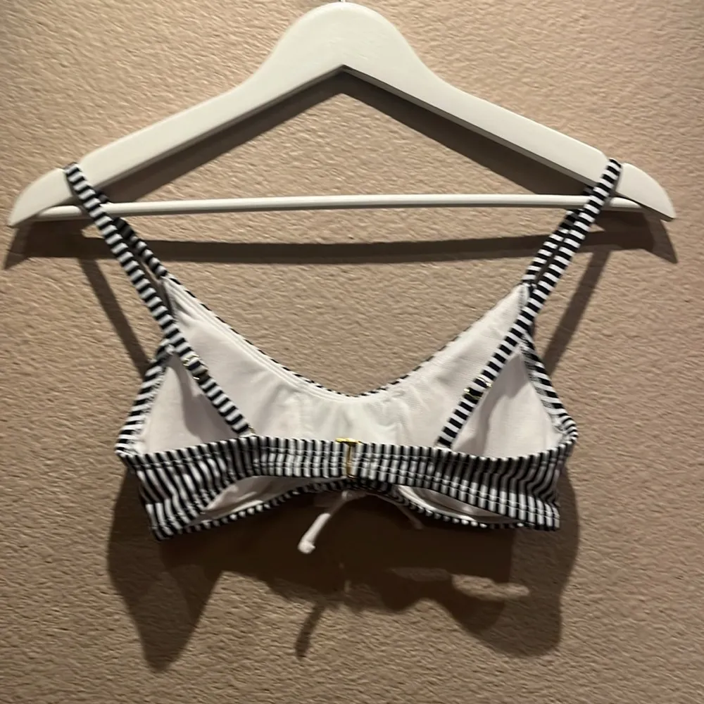 Xhilaration Women’s Bikini Top Striped Navy Blue White Nautical Preppy Small - Image 6