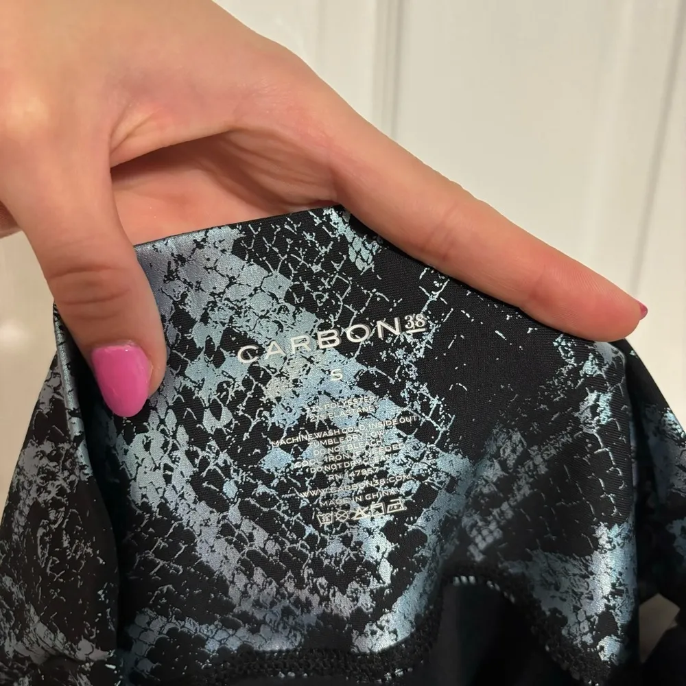 CARBON38 Metallic Snake High Rise Leggings - Image 7