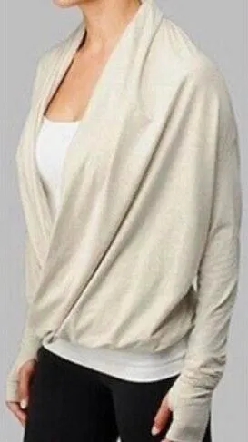 Lululemon Iconic Wrap - Image 2