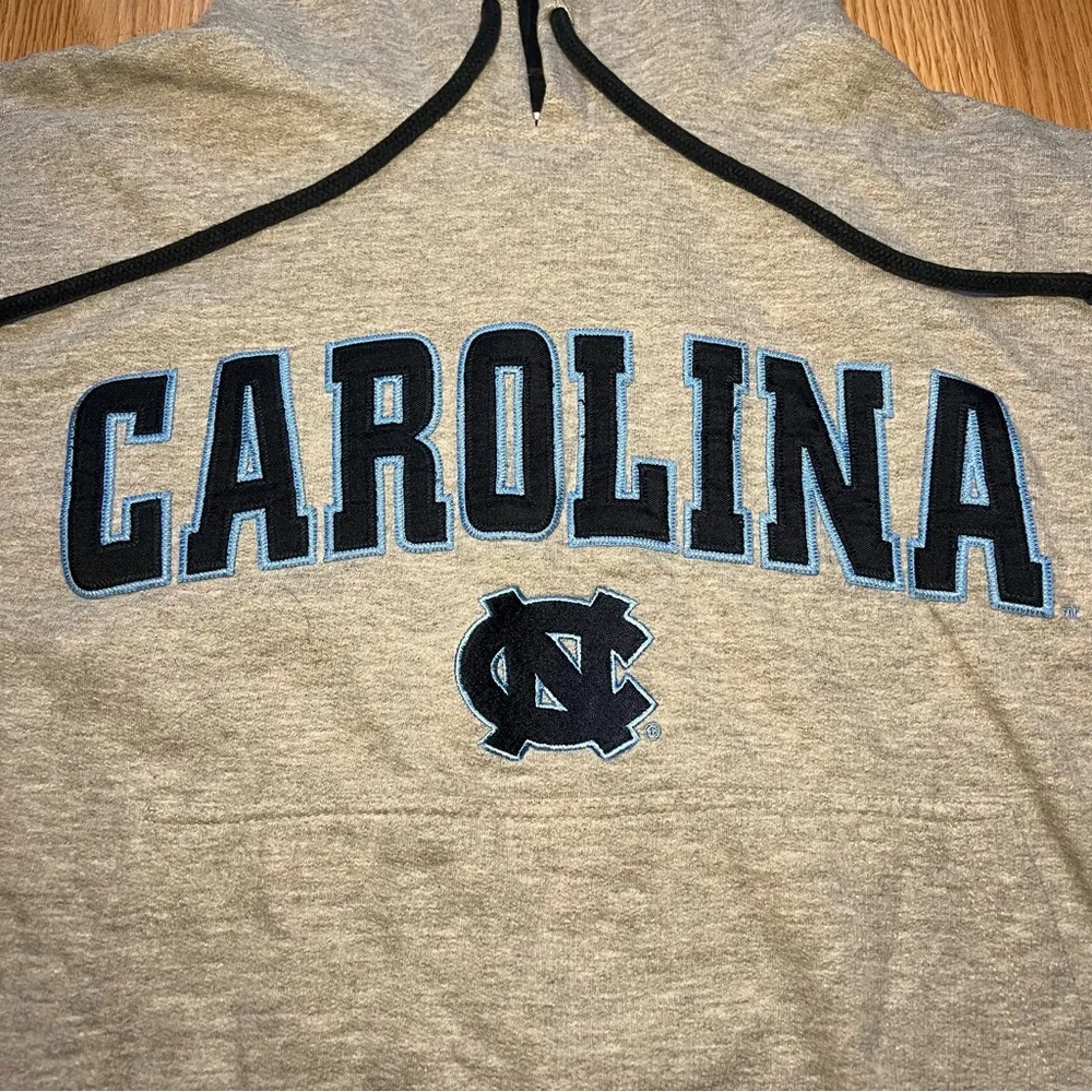University North Carolina Tar Heels Hooded Sweatshirt By FootLocker Womens Small Gray - Image 2