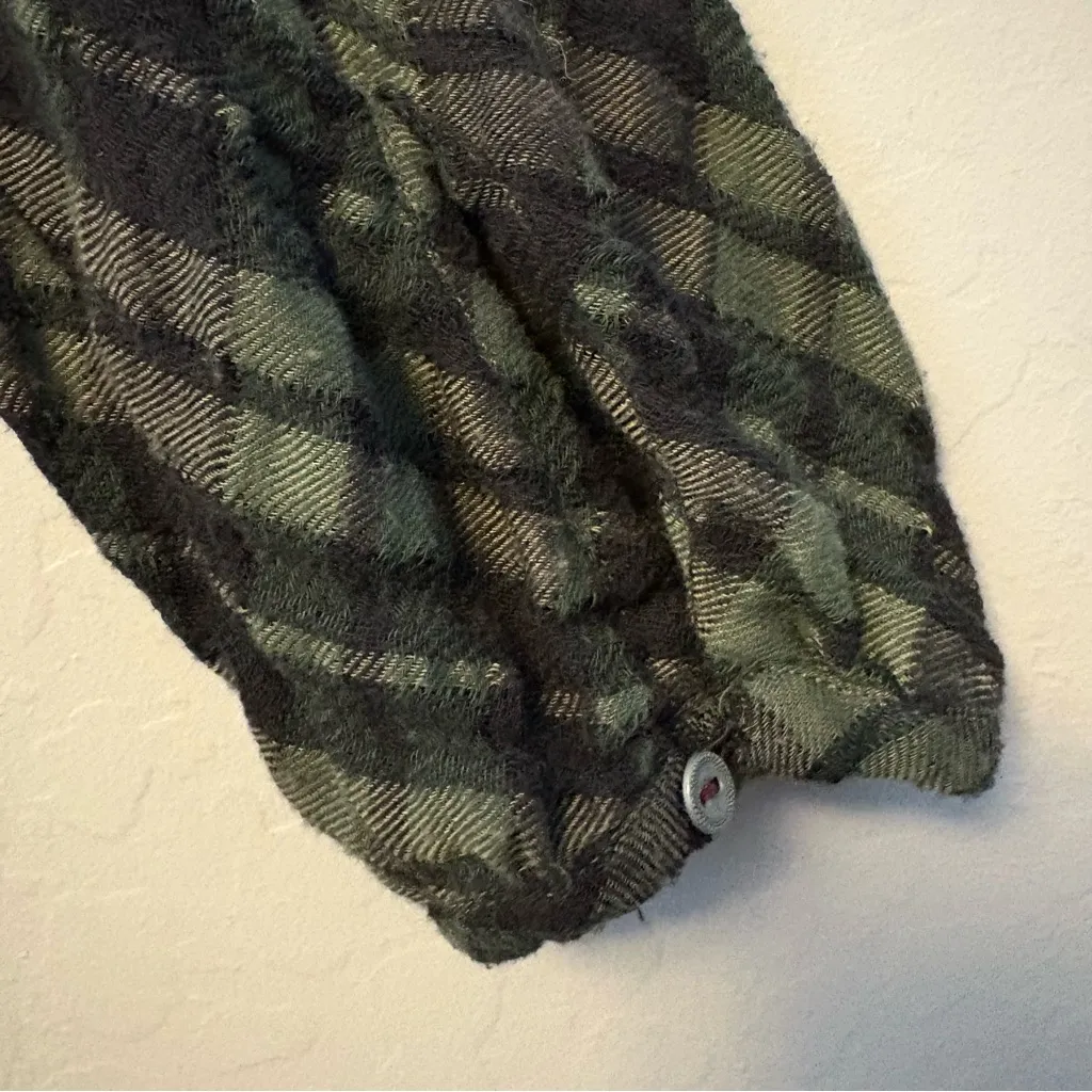 Anthropologie Holding Horses green plaid tie front ruffle peplum top size medium - Image 17