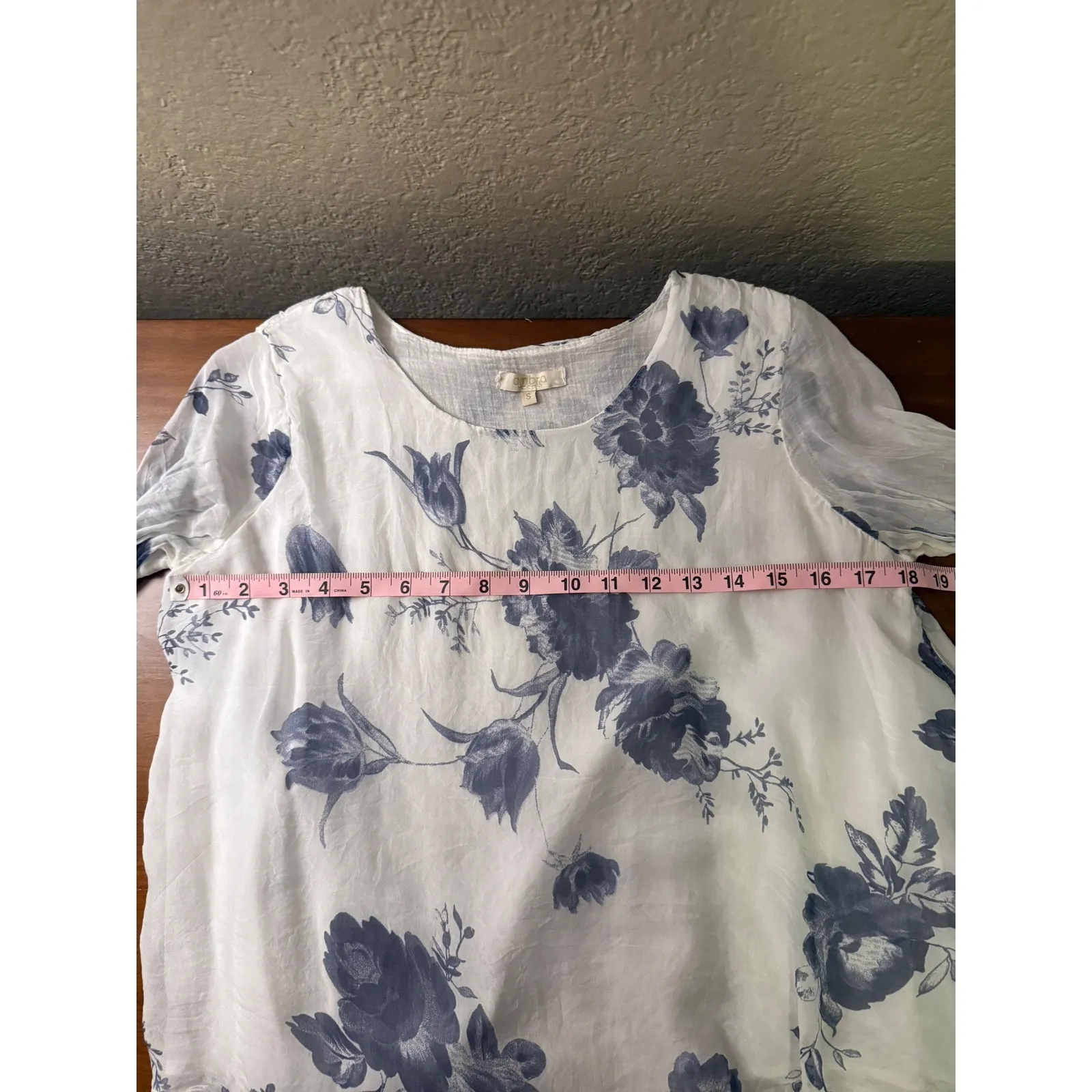 Ambro Italy White Blue Floral Silk Long Sleeve Lace Trim Top Size S - Image 4