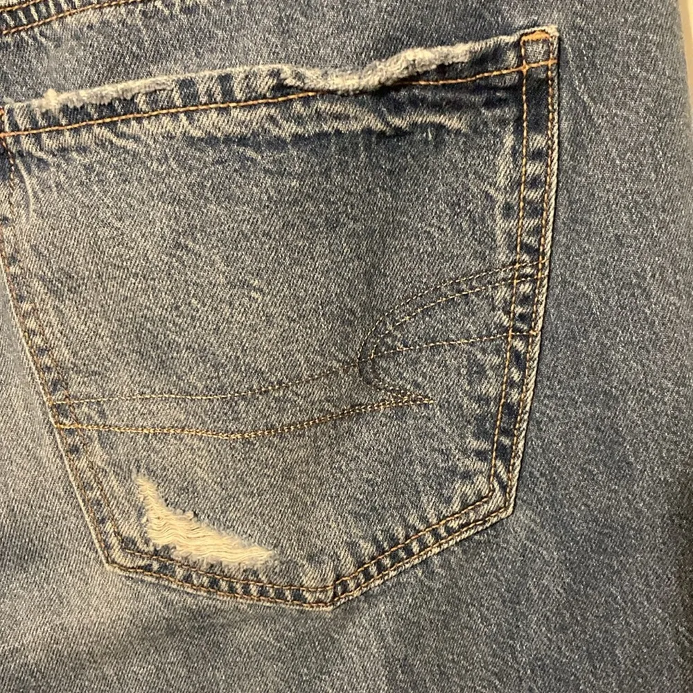 American Eagle Outfitters TomGirl Women’s Size US 8 Regular Blue Distressed Jean - Image 9