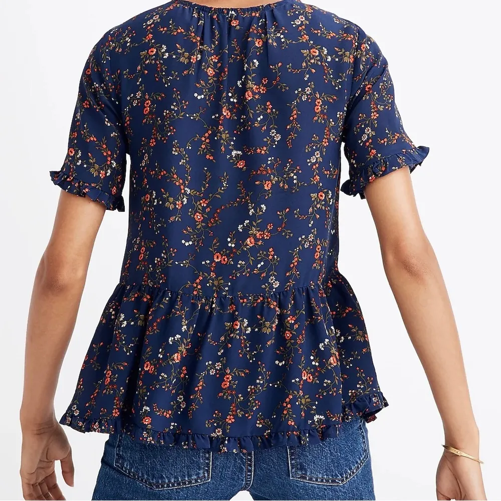 Madewell Silk Stanza Ruffle Hem Top In Moonless Floral - Image 9