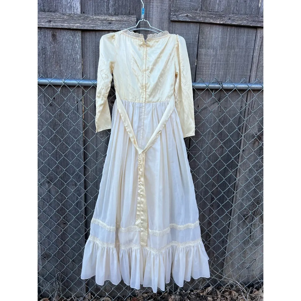 70s Gunne Sax Off White Romantic Victorian Prairie Wedding Dress Sleeves Size 5 - Image 3