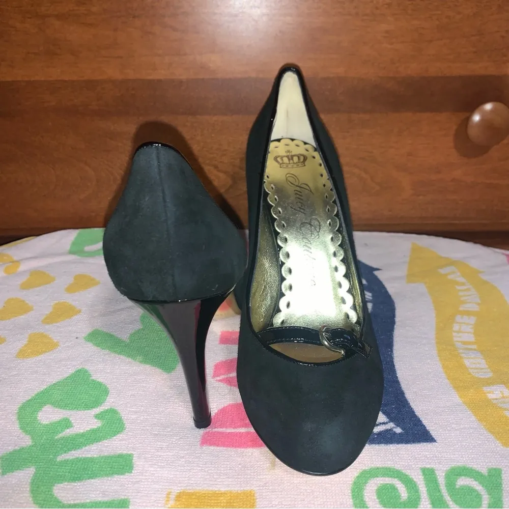 Retro Juicy Couture Smells Like Couture Black Suede Pumps New without Tags - Image 5