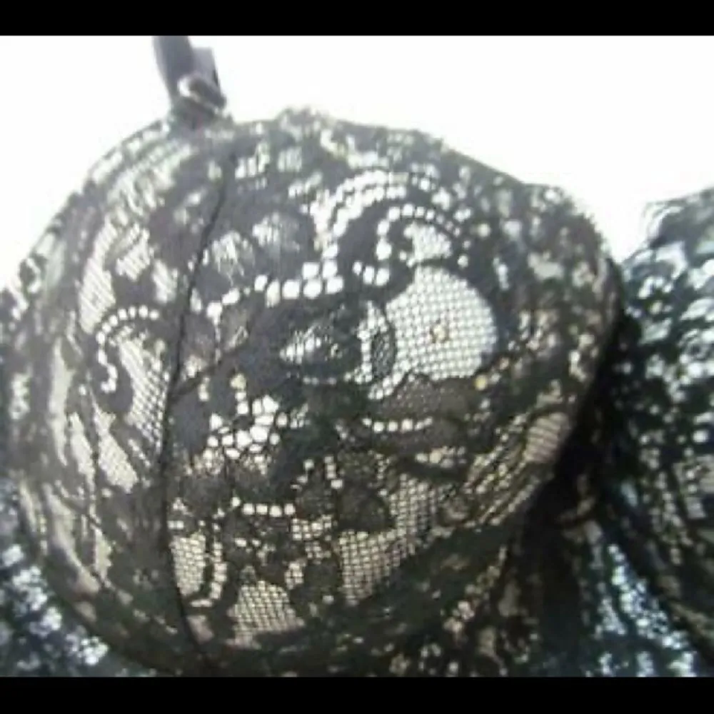 Body by Victoria Push Up Bra. - Image 2