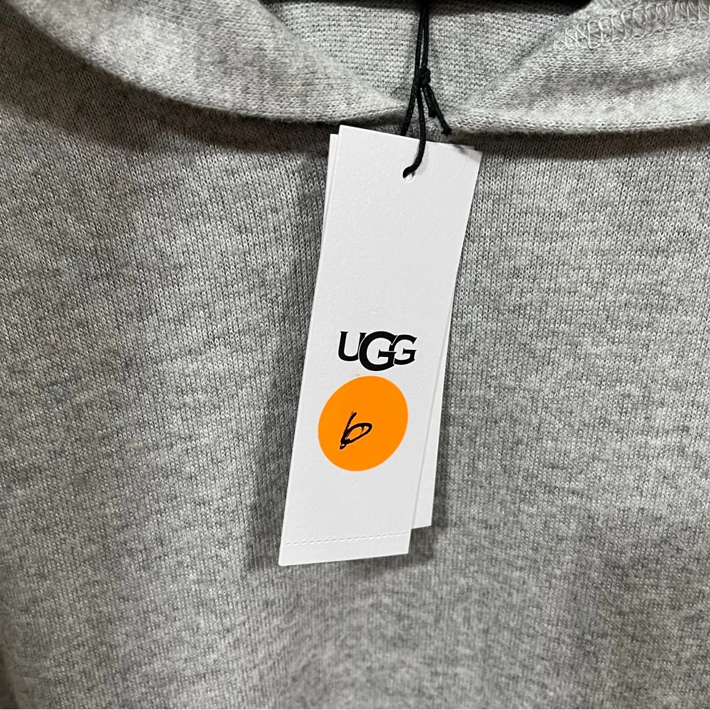 UGG NWT grey light sweater hoodie womens size small - Image 5