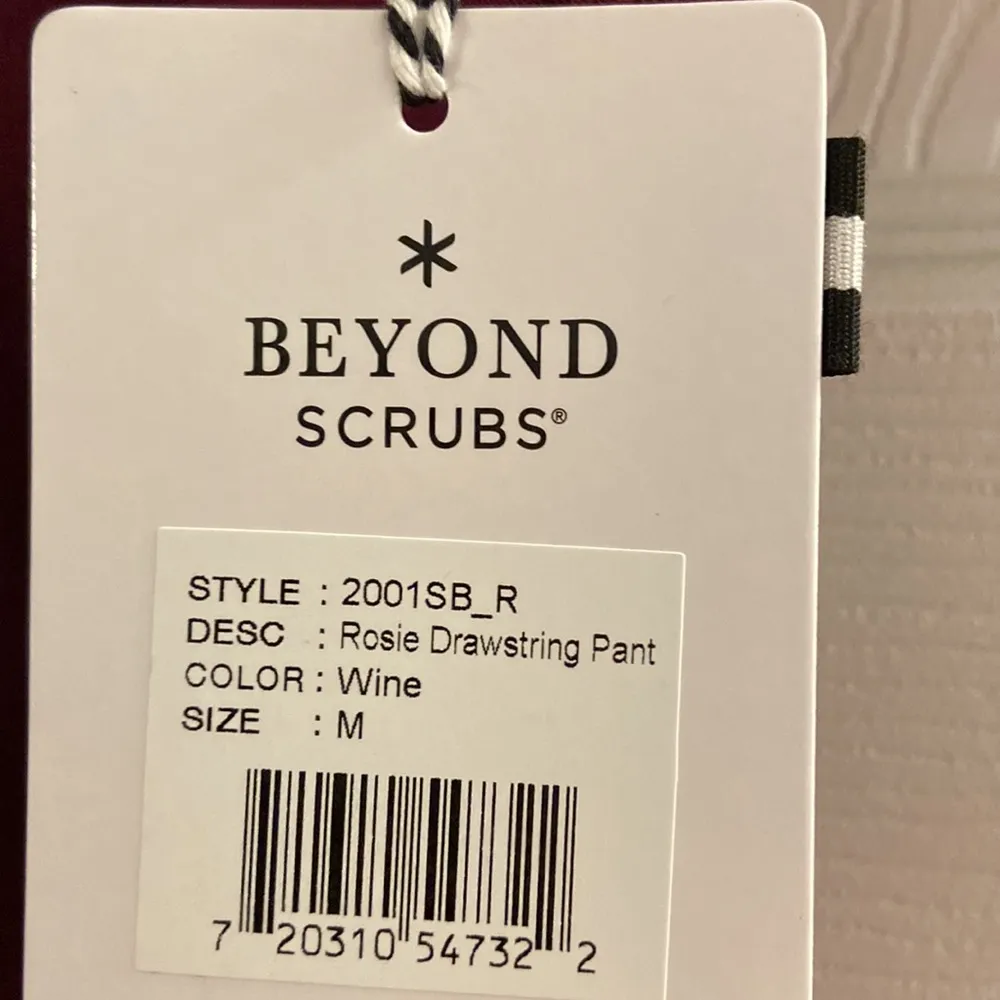 BEYOND Scrubs Pants size M inseam 30” brand new with tag Size M - Image 4
