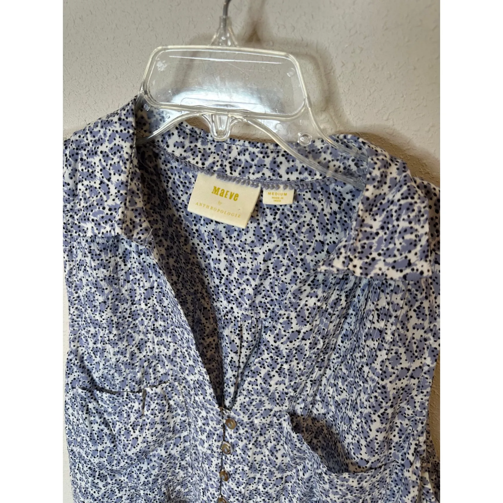 Maeve Anthropologie Blue Floral Sleeveless Button Down Shirt Women's Medium - Image 2