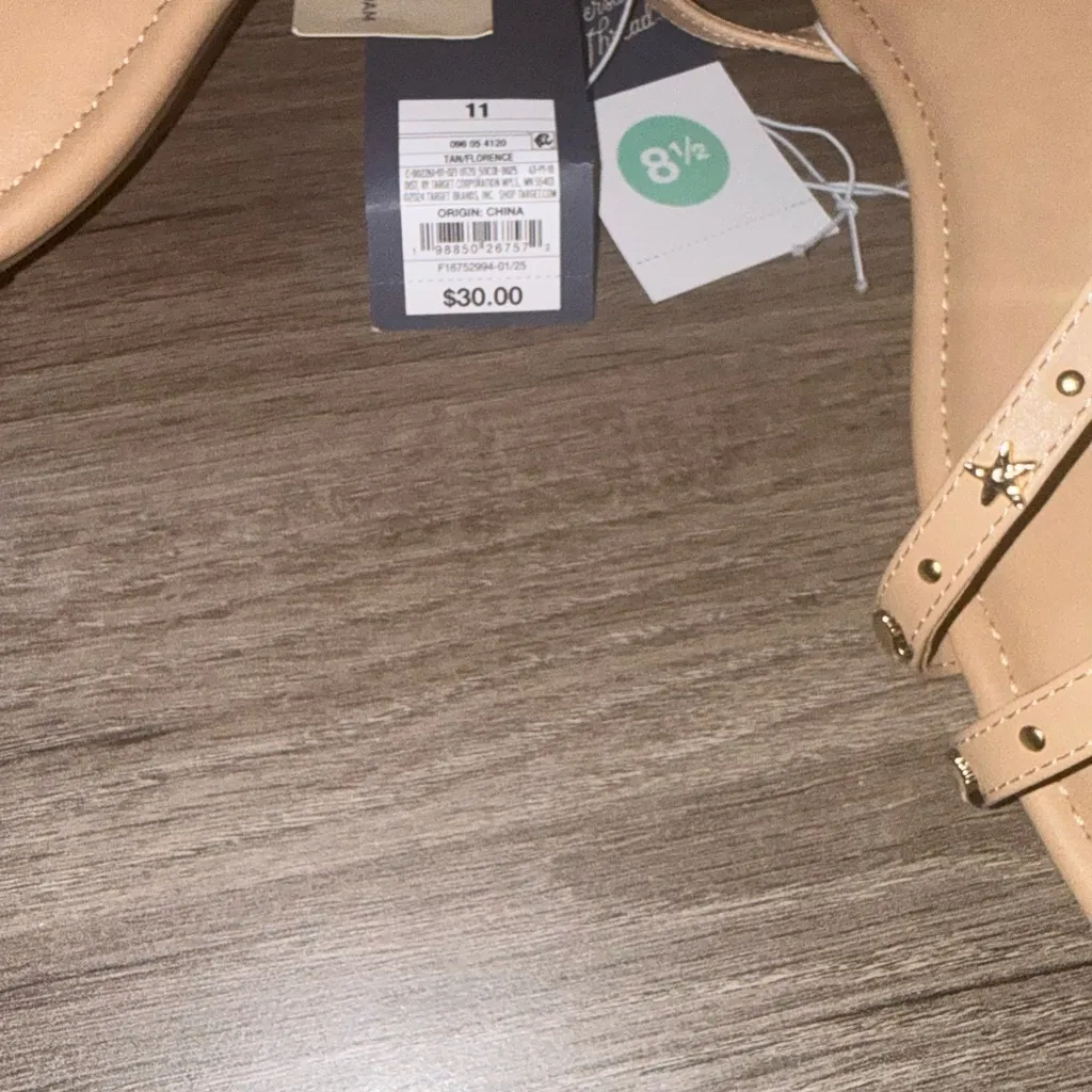 Universal Thread Beige Sandals with Gold Studs - Image 3