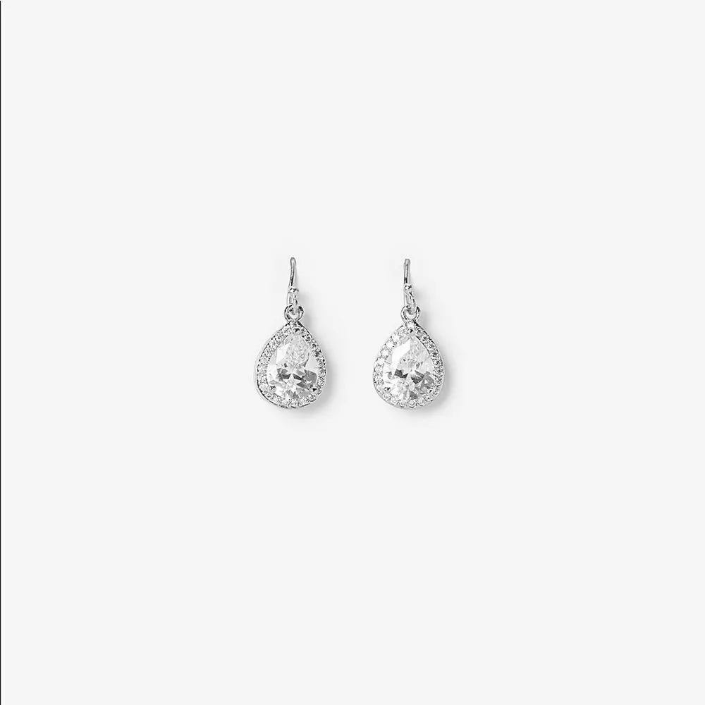 ✨ Cubic Zirconia Halo Teardrop Earrings✨ - Image 2
