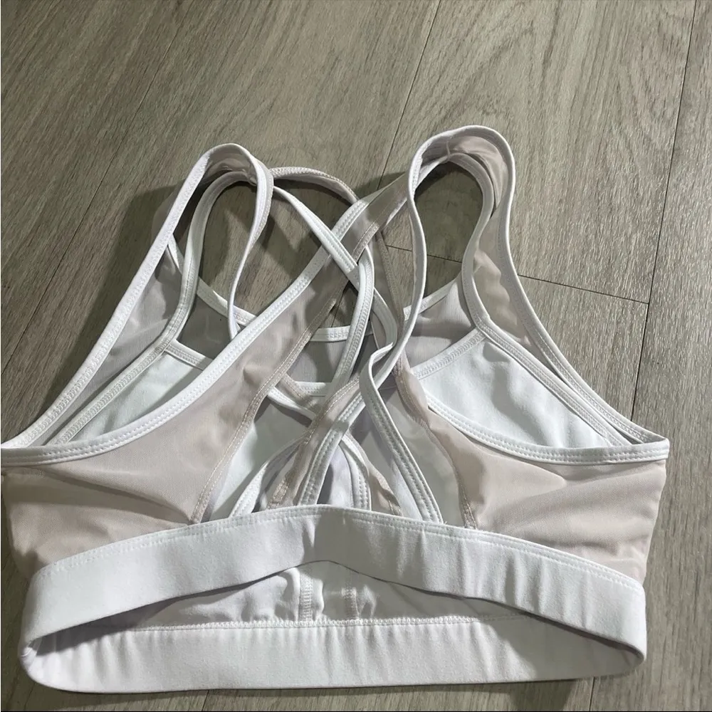 Fabletics Cream Sports Bra with Elegant Strappy Design - Image 2
