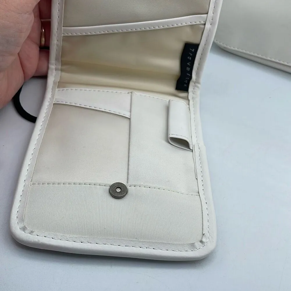 Vintage Travelon travel crossbody duos. - Image 2