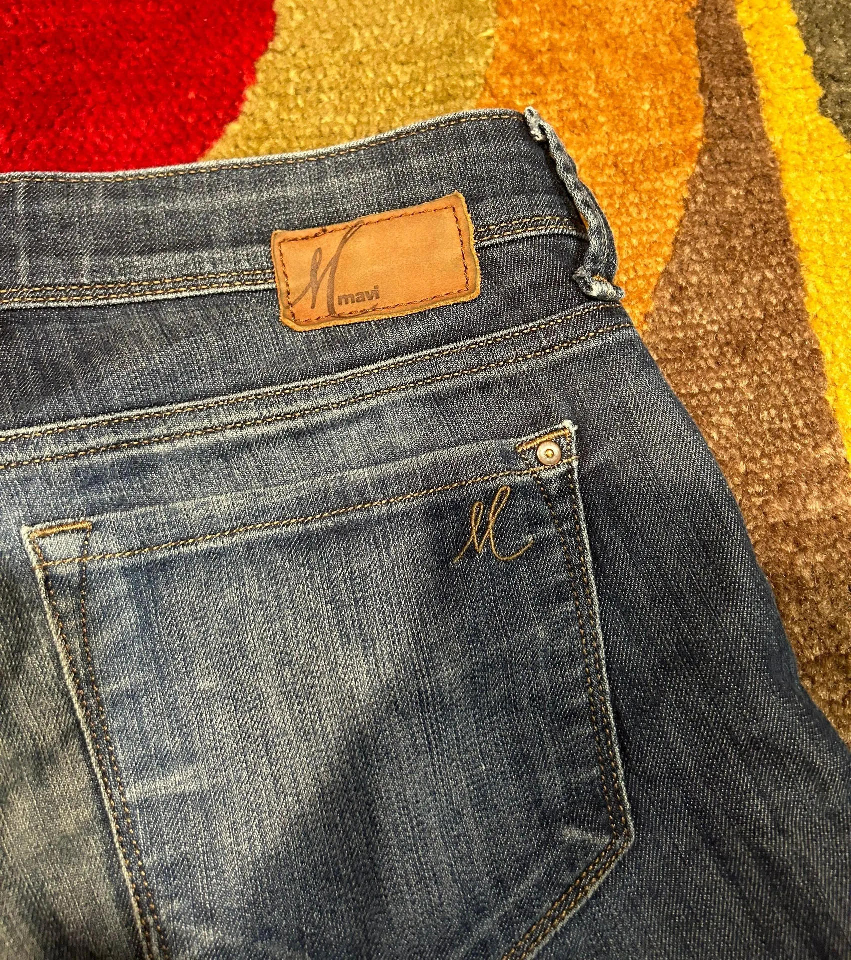 Mavi Vanna Y2K Style Low Rise Dark Wash Denim Jean Shorts Size 24 Waist - Image 3