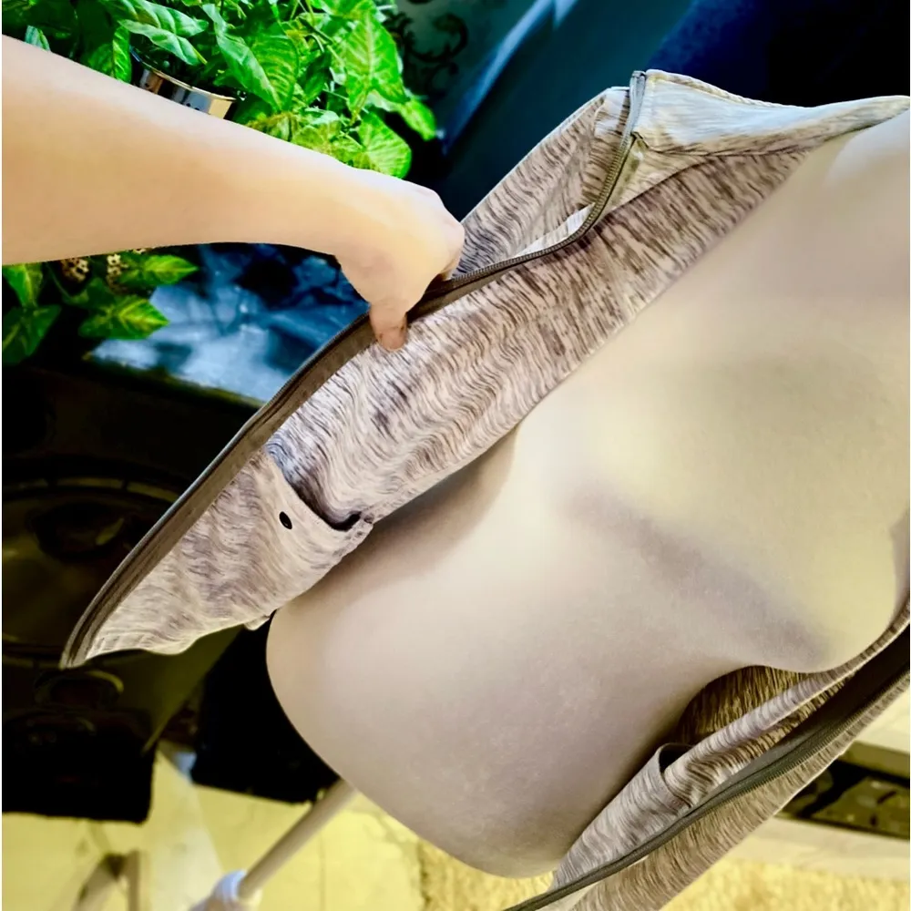 NWOT Women’s Track Jacket Size:S Grey & White Long Sleeves Gray - Image 8