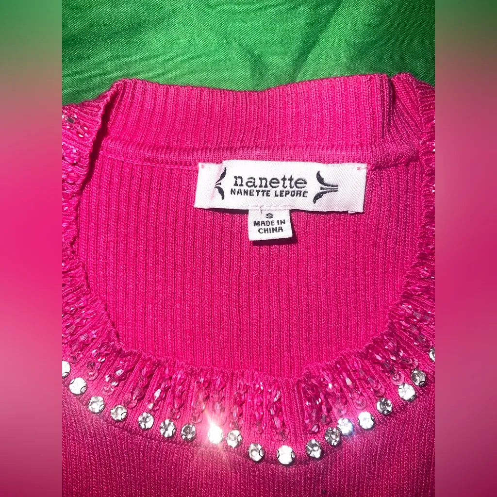 Nanette Lepore Fuchsia Knit Top with Embellished Neckline size Small - Image 3