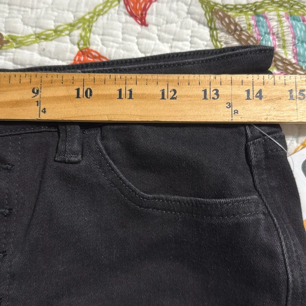 Buckle Flying Monkey women’s size 29 jet black mid rise cropped denim jeans nwt - Image 2