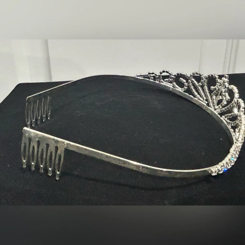 PIXNOR Rhinestone Tiara w/ Headband Comb Silver - Image 4
