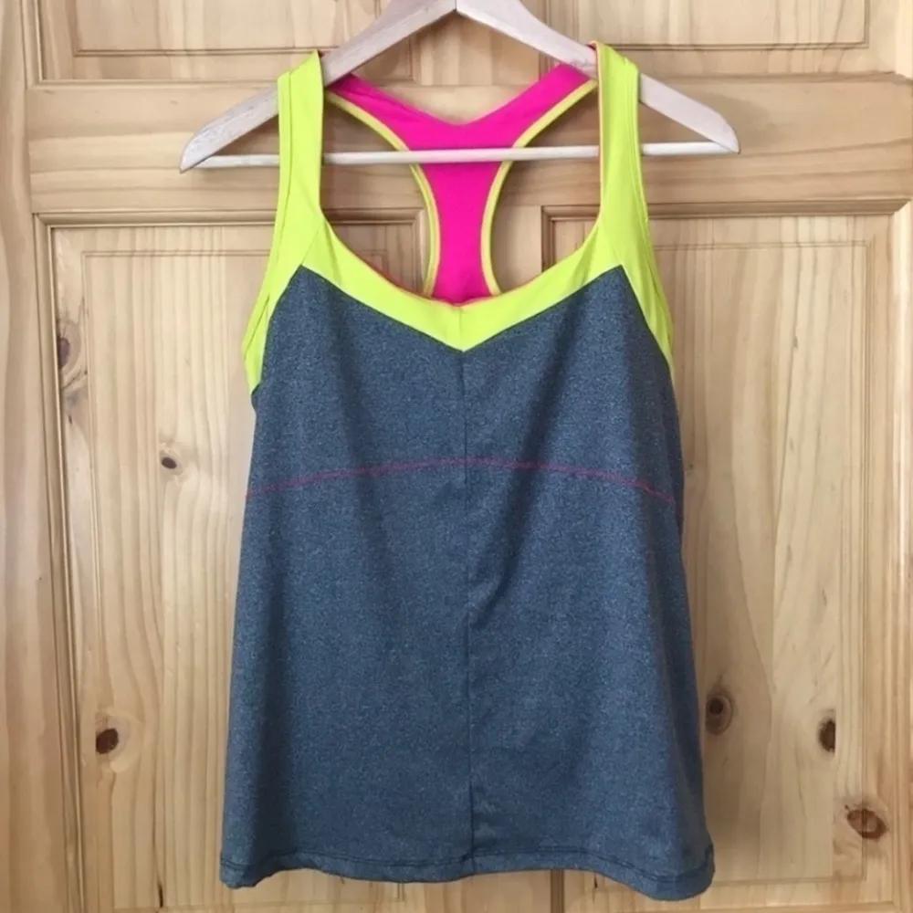 New Balance Lightning Dry neon racer back tank size large - Image 2