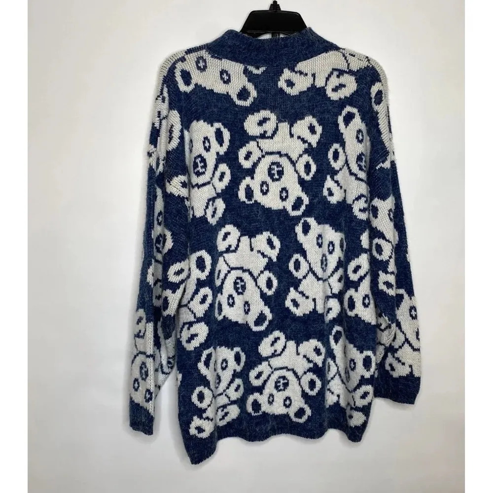 Vintage teddy bear blue white sweater oversized small 80s 90s 1980s 1990s - Image 5