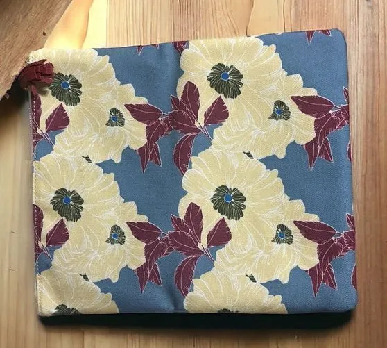 Rachel Pally Reversible Clutch Floral Zip Bag Leather Canvas New Inside Pocket - Image 1