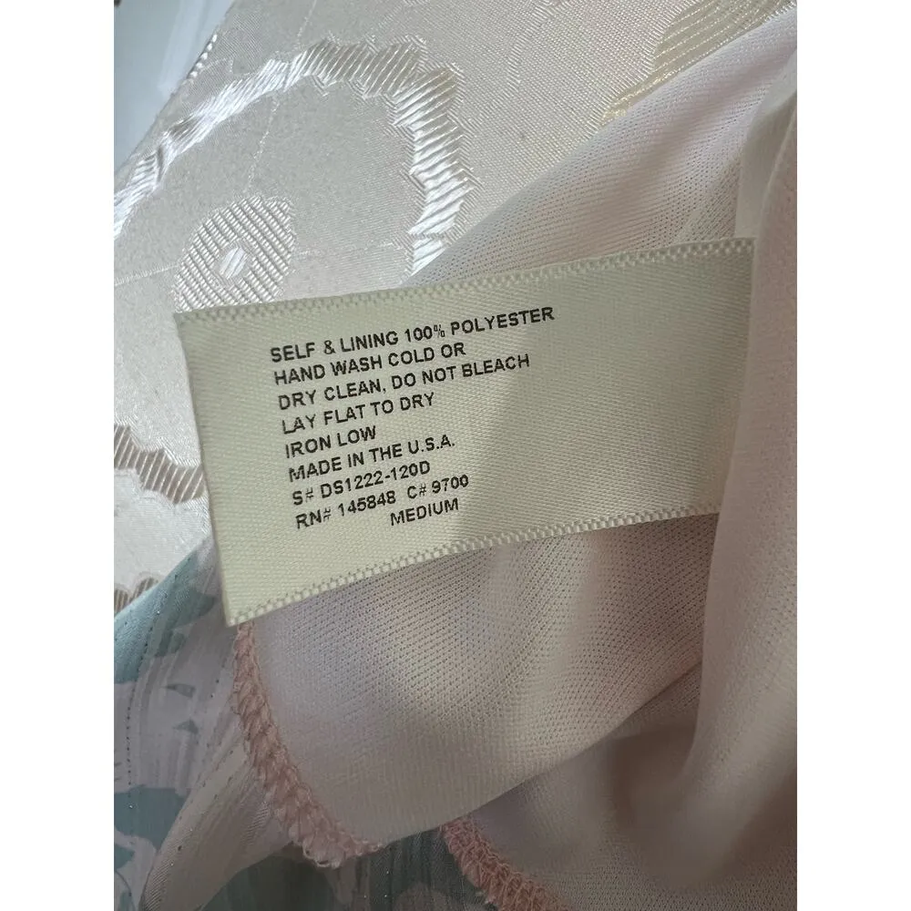 Everly Junior's Floral Balloon Sleeves Dress Medium - Image 7