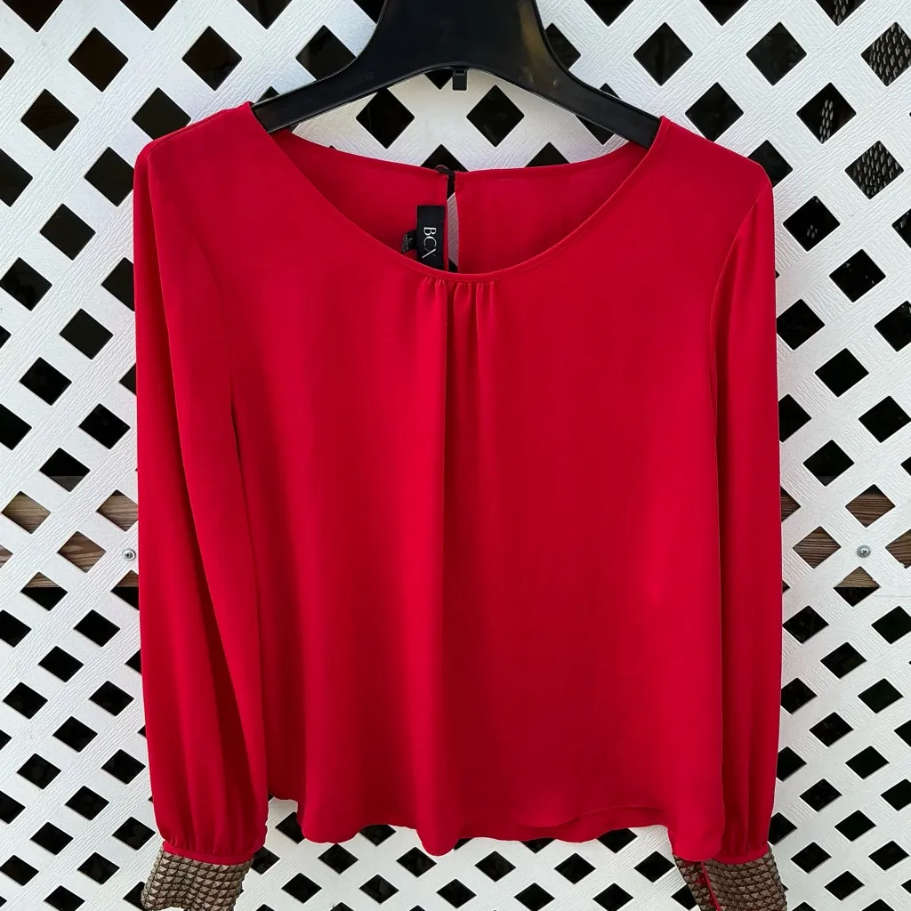 Pretty long sleeve blouse 🌹 - Image 3