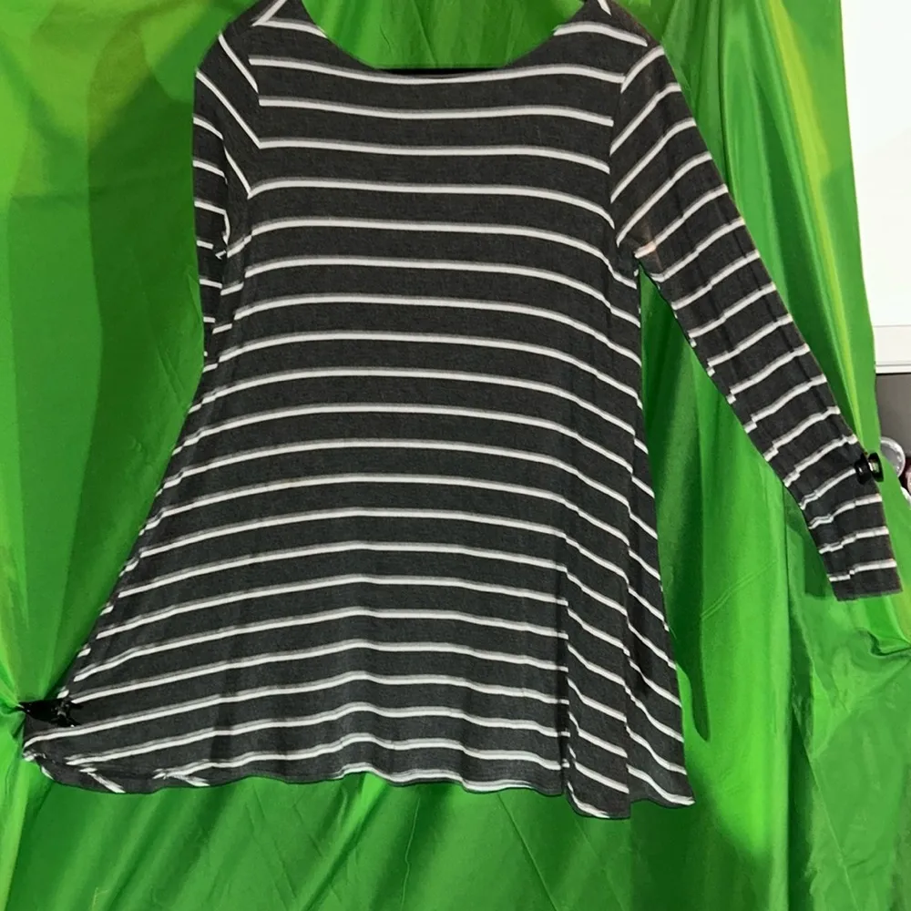Altard State Long Sleeve, High Neck, Low Back, Grey & Wht Stripes Blouse P2P 17” - Image 2