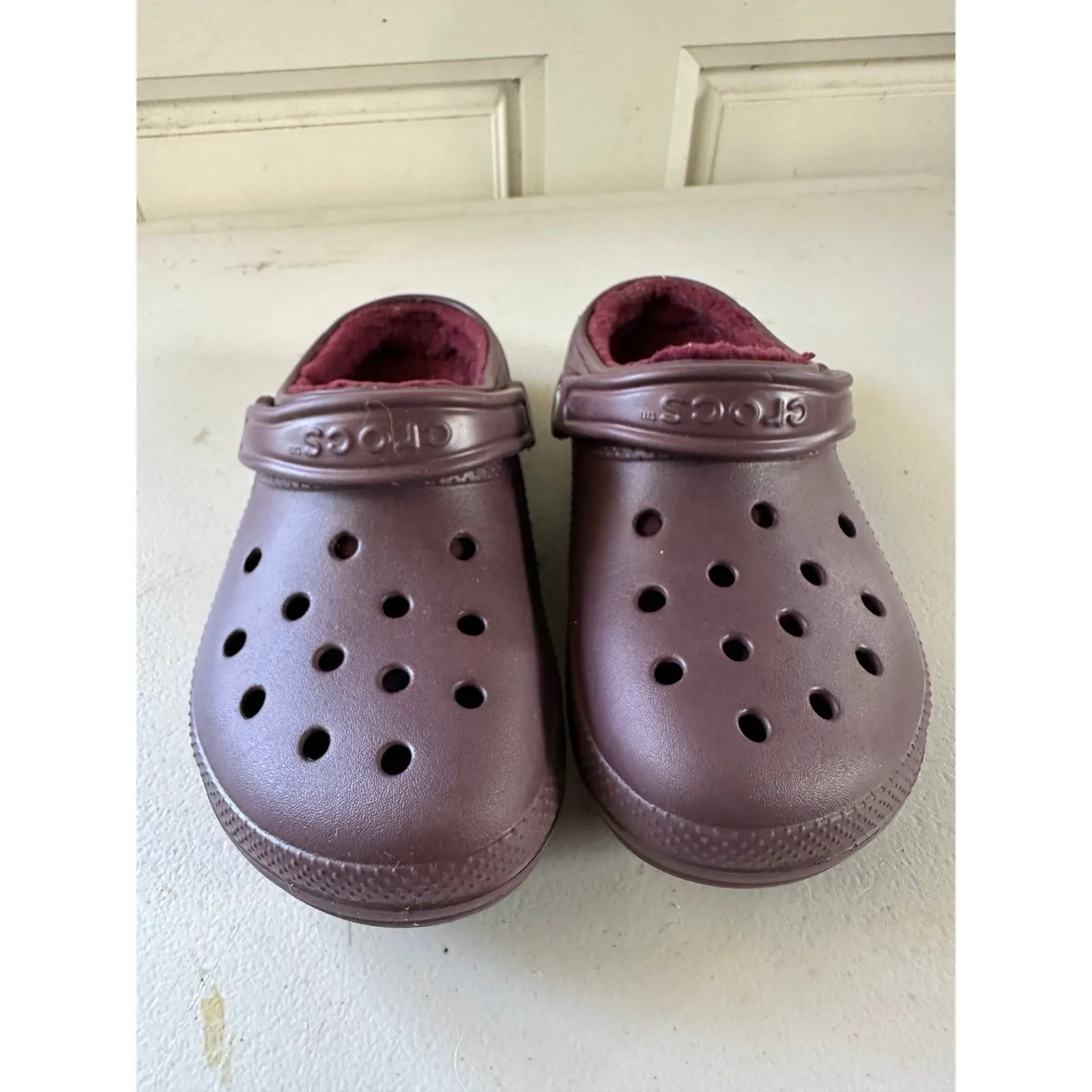 Crocs Unisex Adult Dual Comfort Baya Lined Fuzzy Plush Fleece Clog Slippers W7 - Image 2