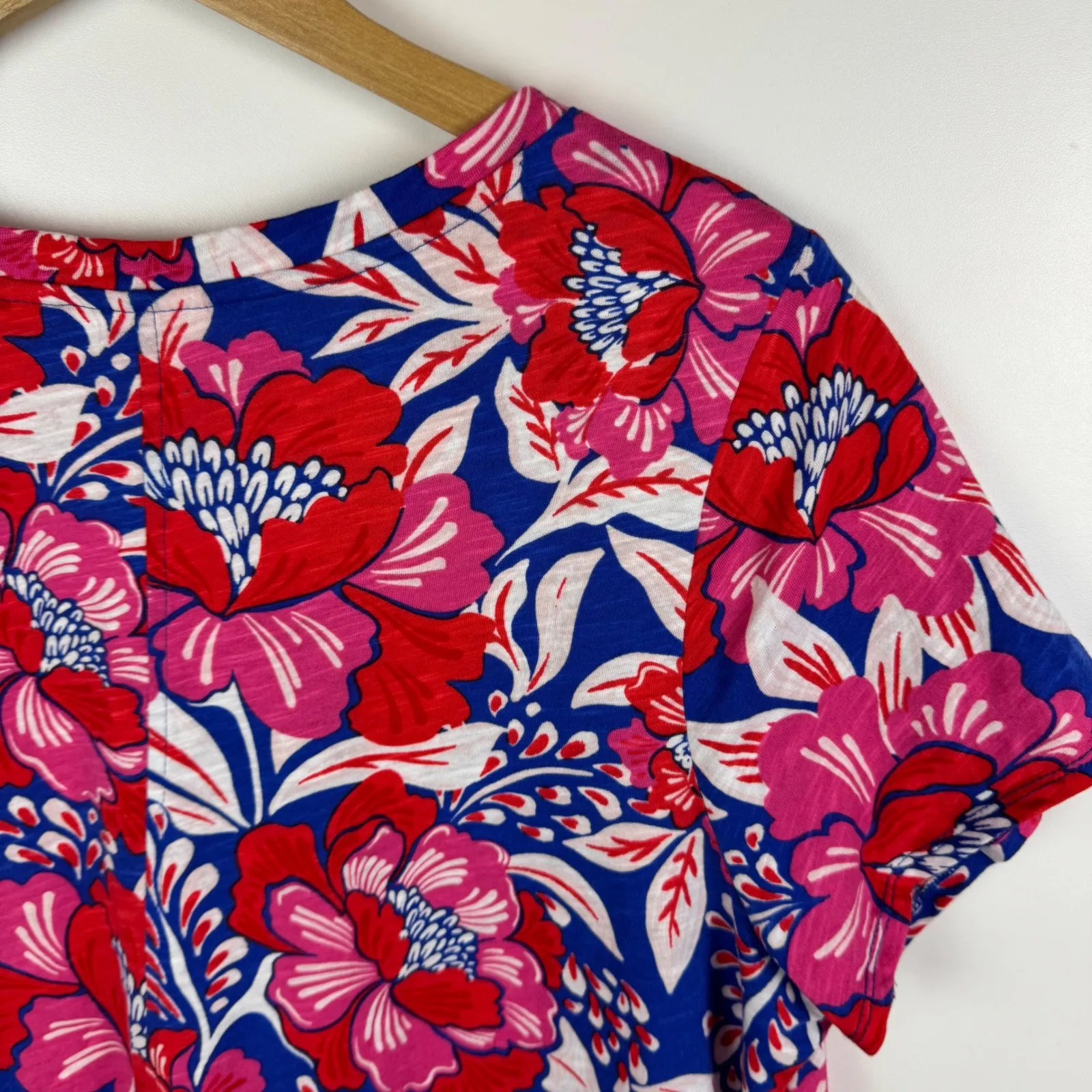 Sigrid Olsen Floral Short Sleeve Tee Sz 1X T-Shirt V-Neck Cotton Tropical Resort - Image 2