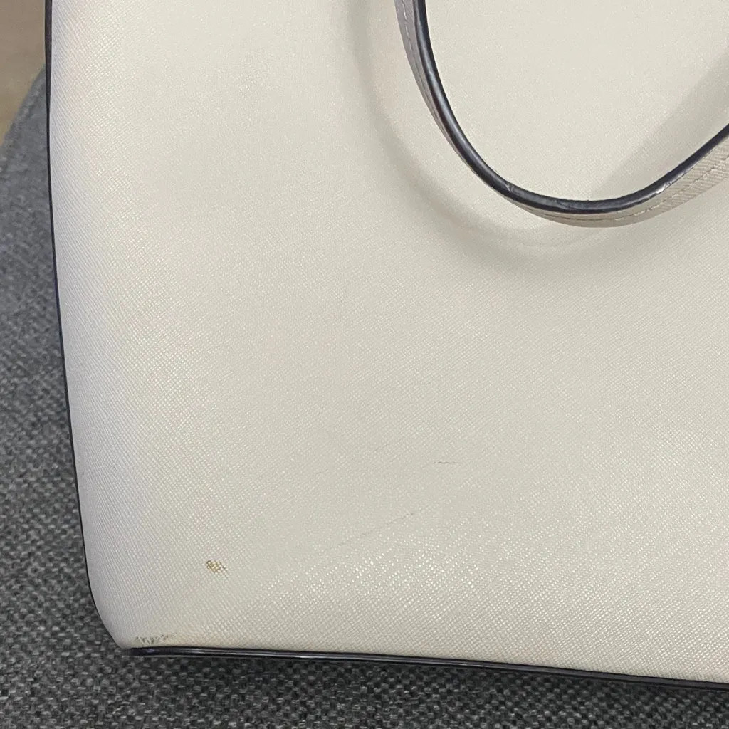 KATE SPADE Large Leather Tote Bag. Bone (Cream/Tan) Color w/Bright Pink Interior - Image 8