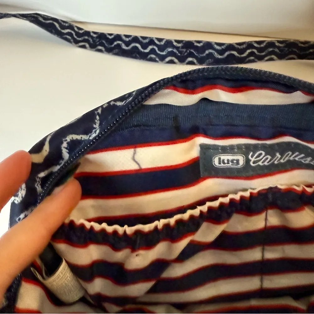 Lug Carousel Blue Waves Quilted Pattern Multi - Image 8