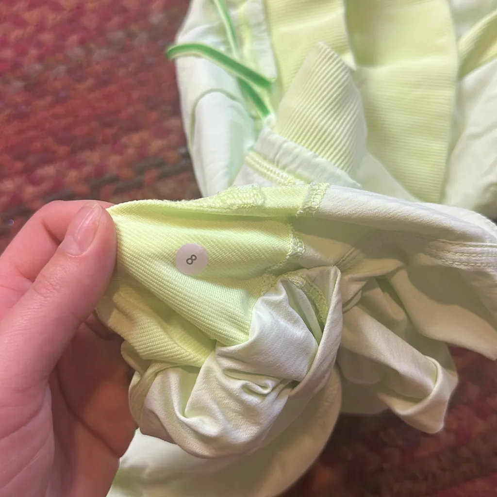 LULULEMON RETRO FADED ZAP GREEN DANCE STREET TO STUDIO CROP PANTS - Image 5