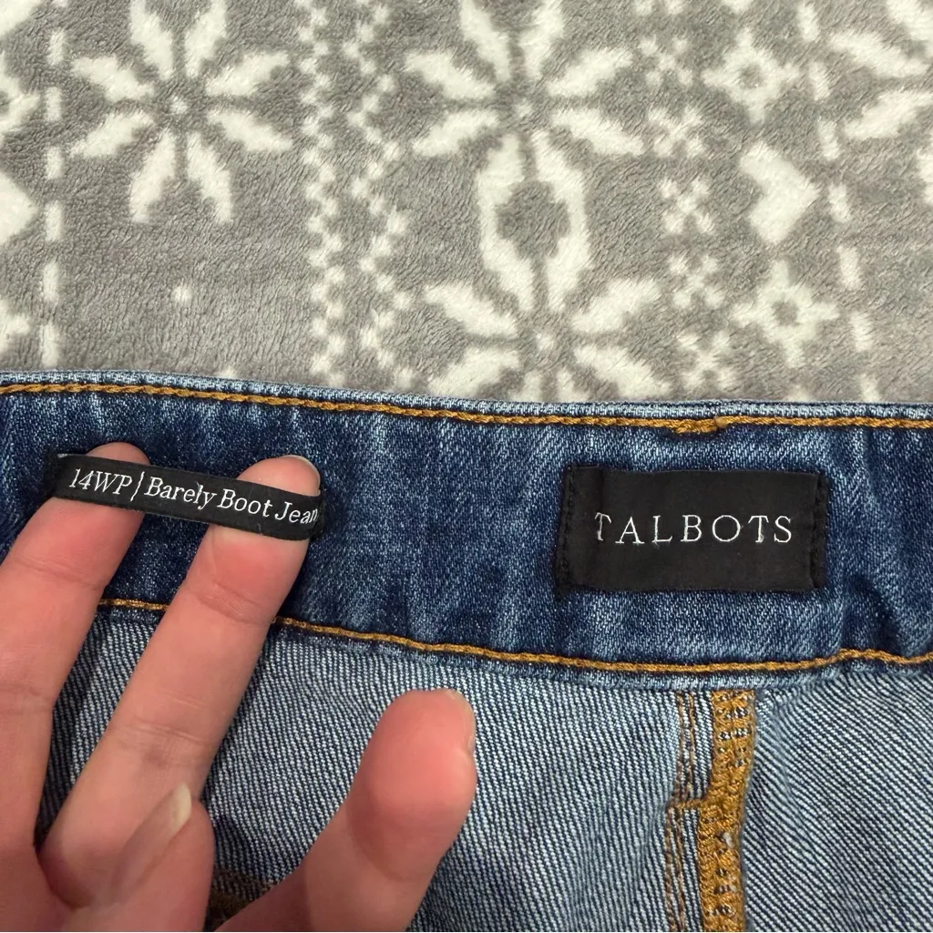 Talbots Barely Boot Jean Emma Wash Size 14W Petite High Waist Full Length Casual - Image 4
