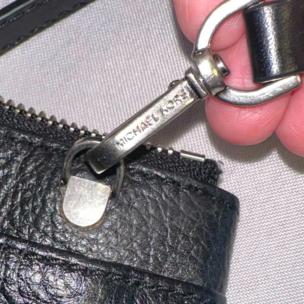 MICHAEL KORS • Black Leather Crossbody Zipper Chain Purse Tooth Spike Defense - Image 6