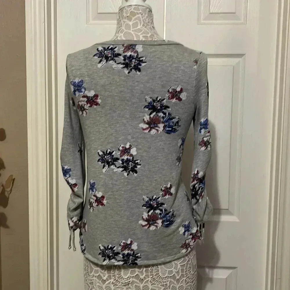 2/15 Soft flower top - Image 6