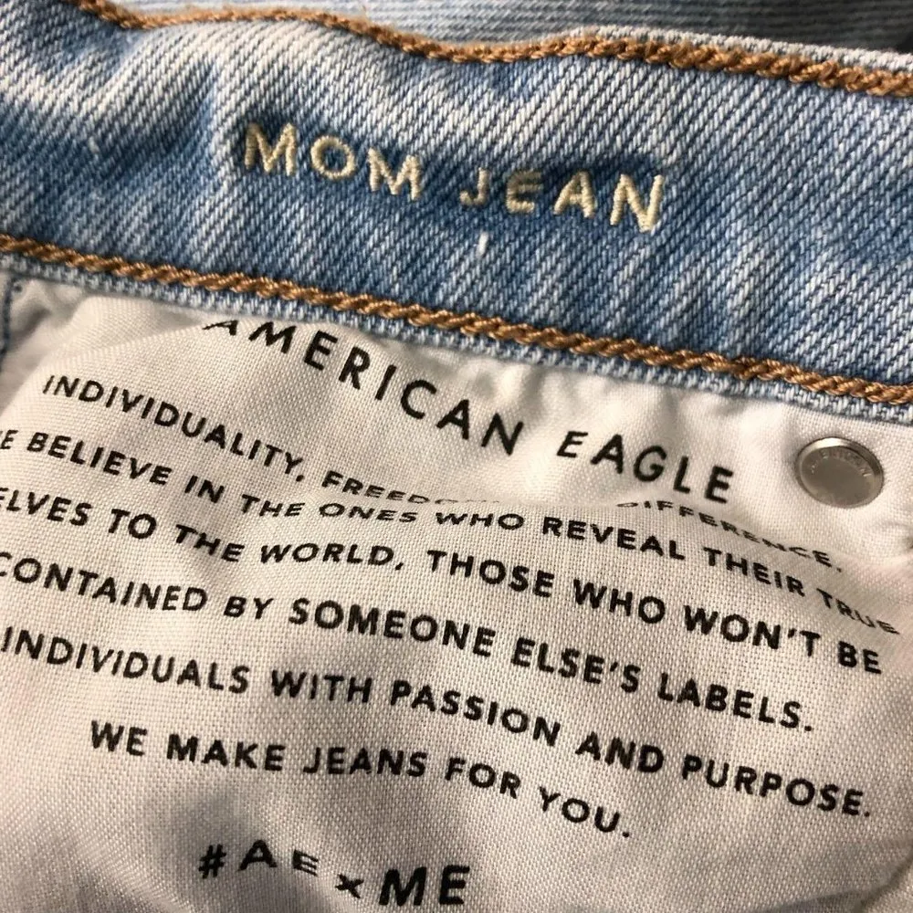 American Eagle Womens Mom Jeans High Waist Light 4 - Image 4
