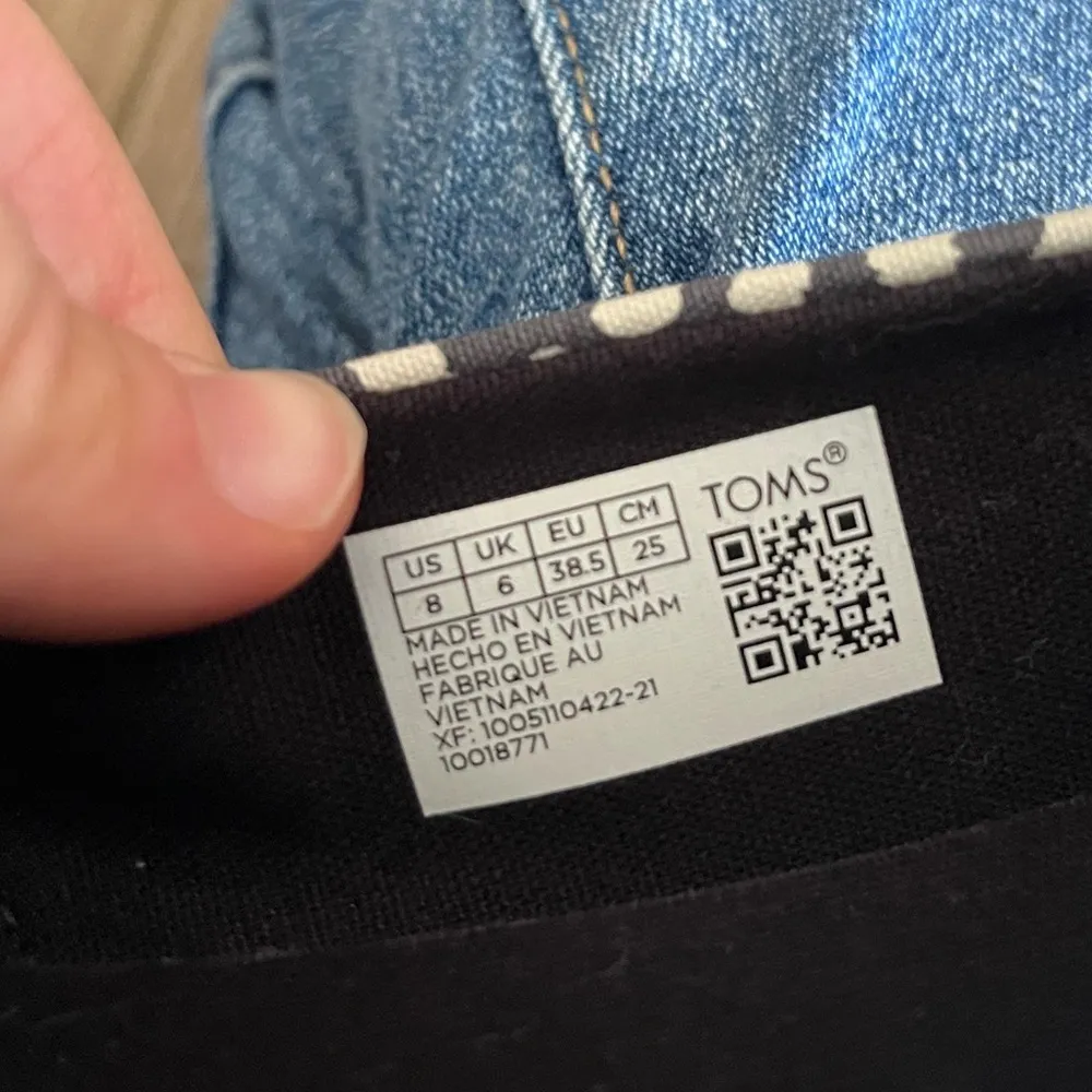 Toms Alpargata Tiny Cheetah Canvas Flats- Size 8 - Image 7