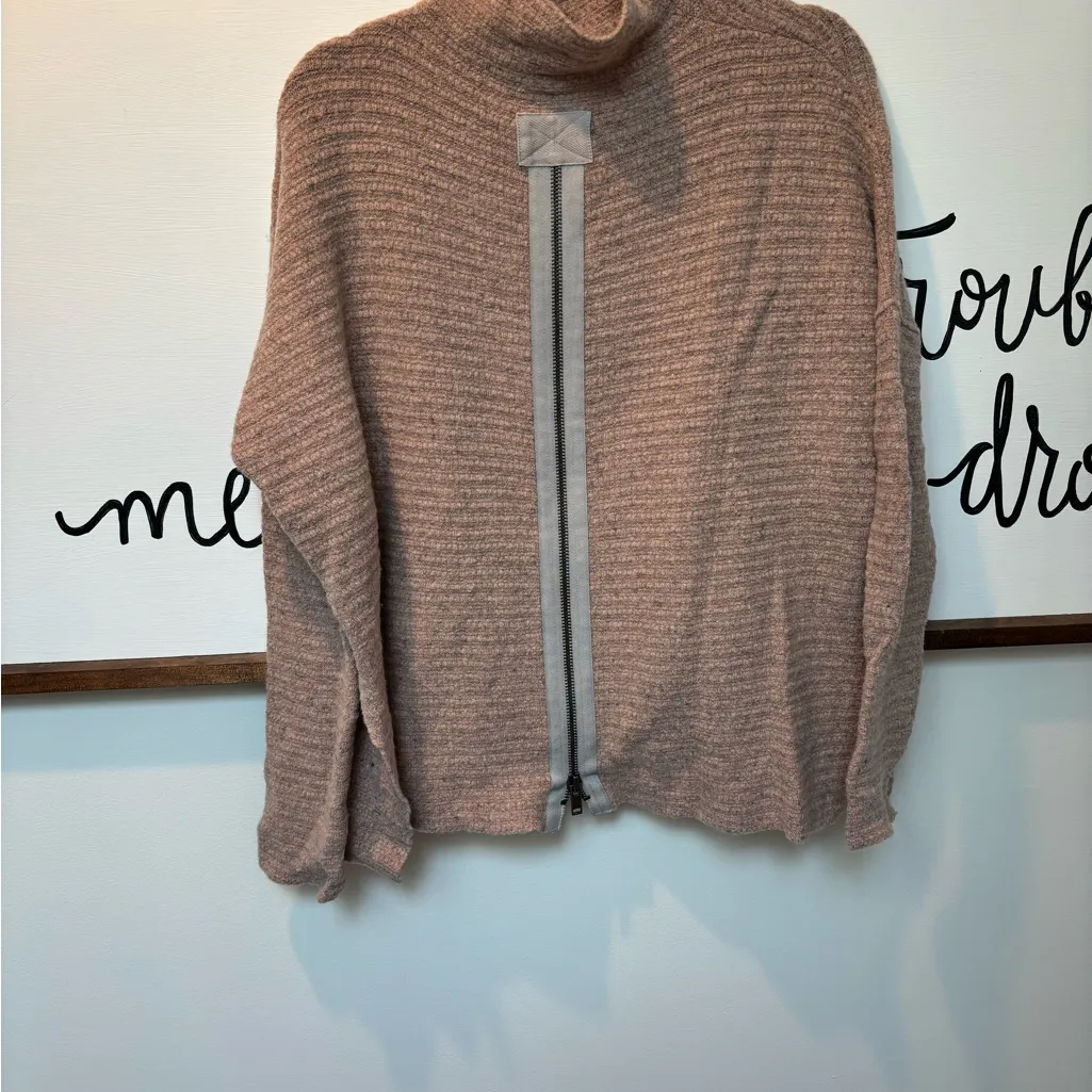 Free People Arctic Fox sweater - Image 4