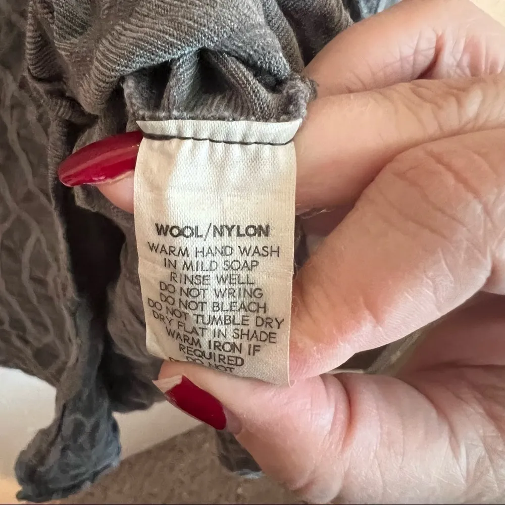 Blue Banana Gray Asymmetrical Australian‎ Lagenlook Wool Long Sleeve Top Size M - Image 7