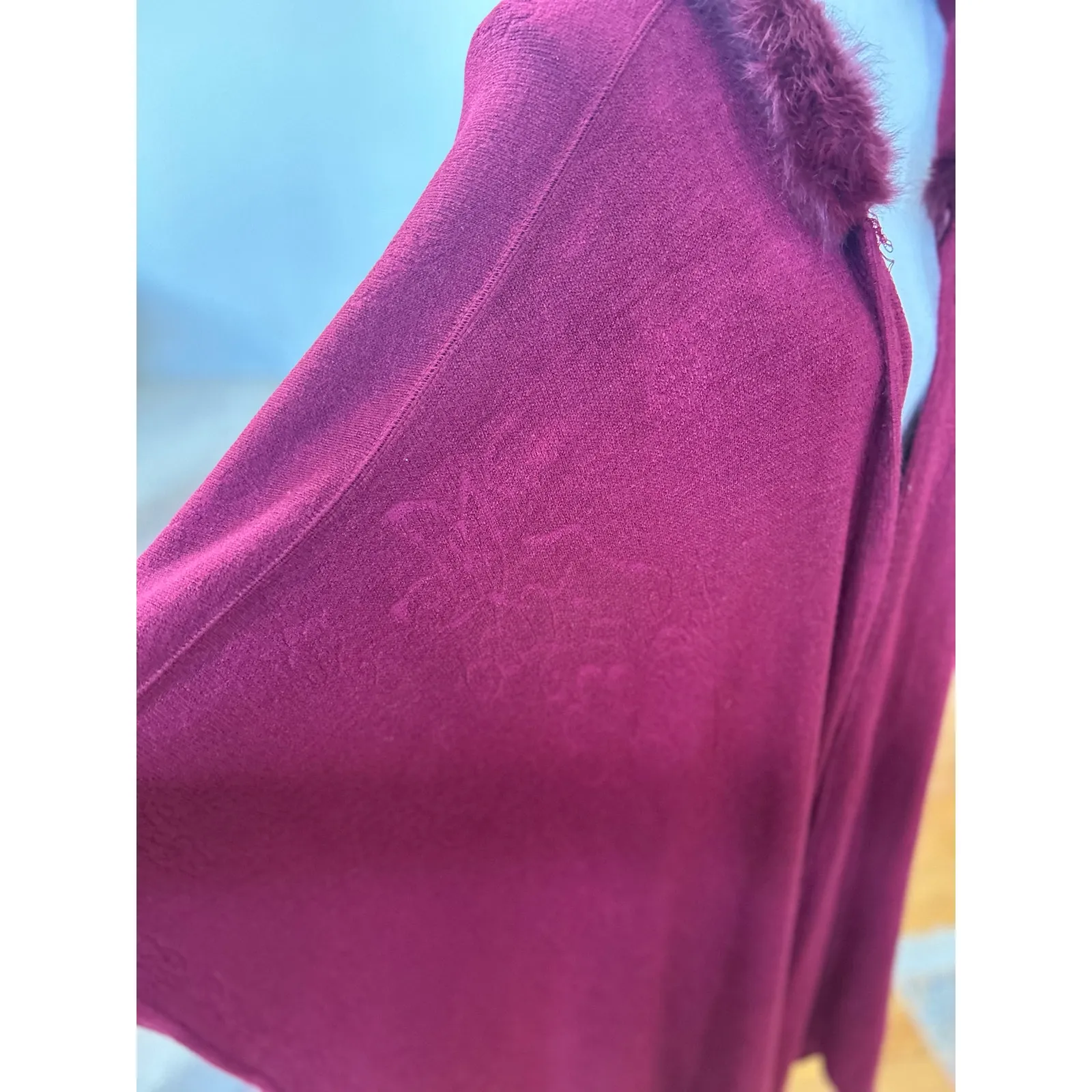 Unbranded Faux Fur Trim Burgundy Red Floral Print Shawl Hooded Cape - Image 4