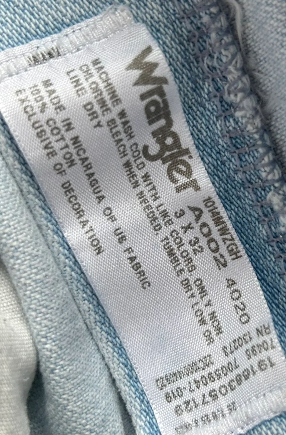 Wrangler Light Wash  Jeans - Image 5