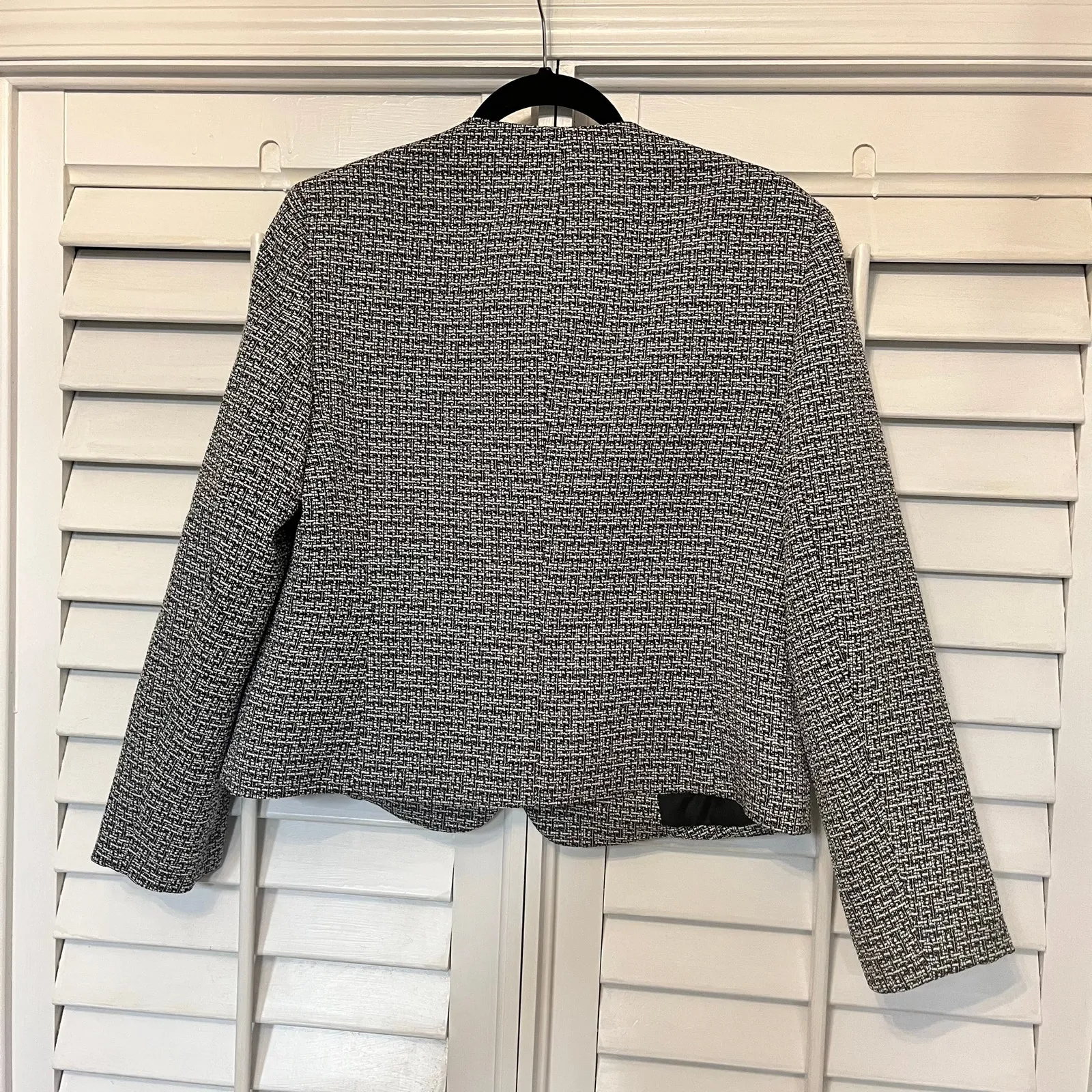 Ann Klein Black And‎ White Jacket Size Medium - Image 2