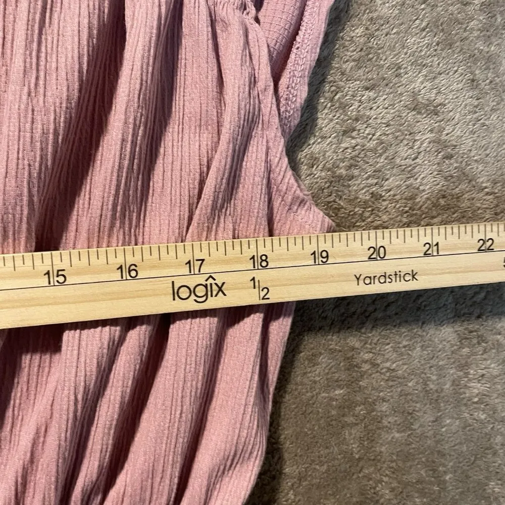 Old Navy Blouse Womens XL Pink Cap Sleeve Vneck Smocked Gartered Shirt Casual - Image 5