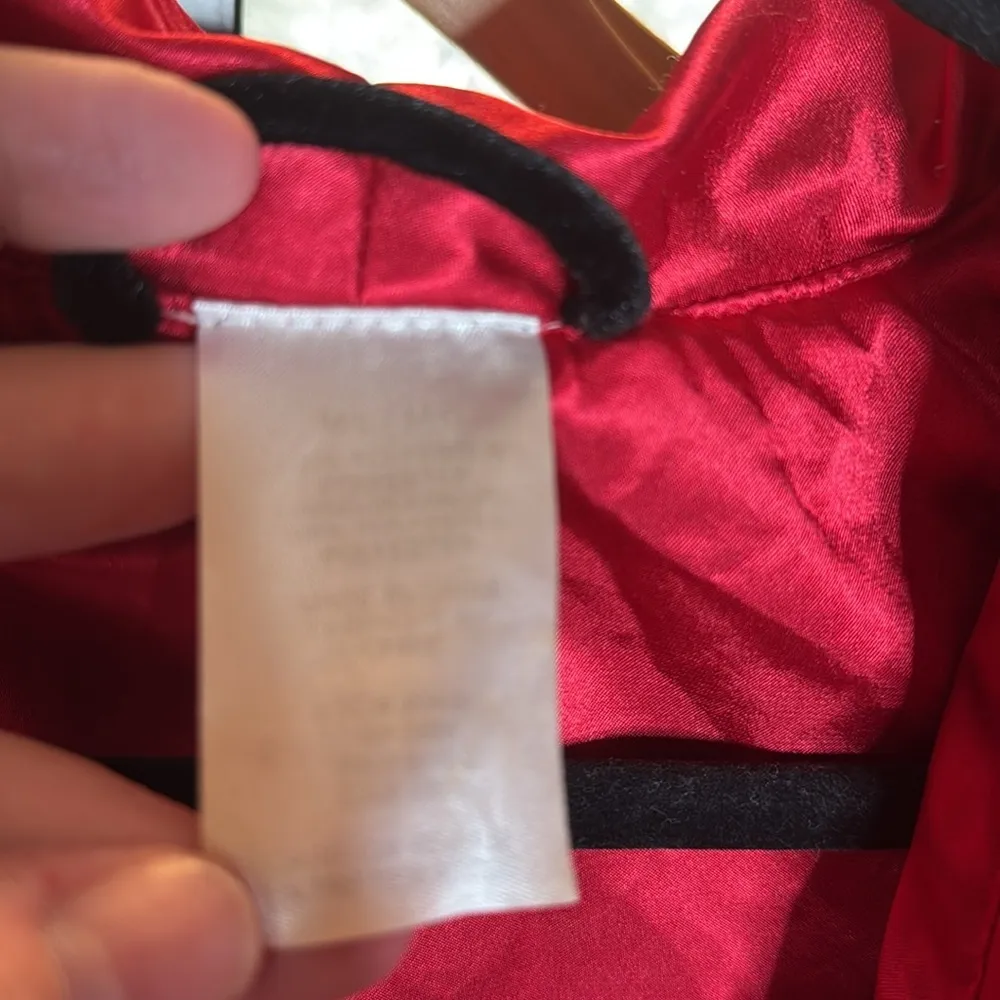 Vintage Jaclyn Smith Studio Velour Black with Red Trim Robe Size Medium Large - Image 5