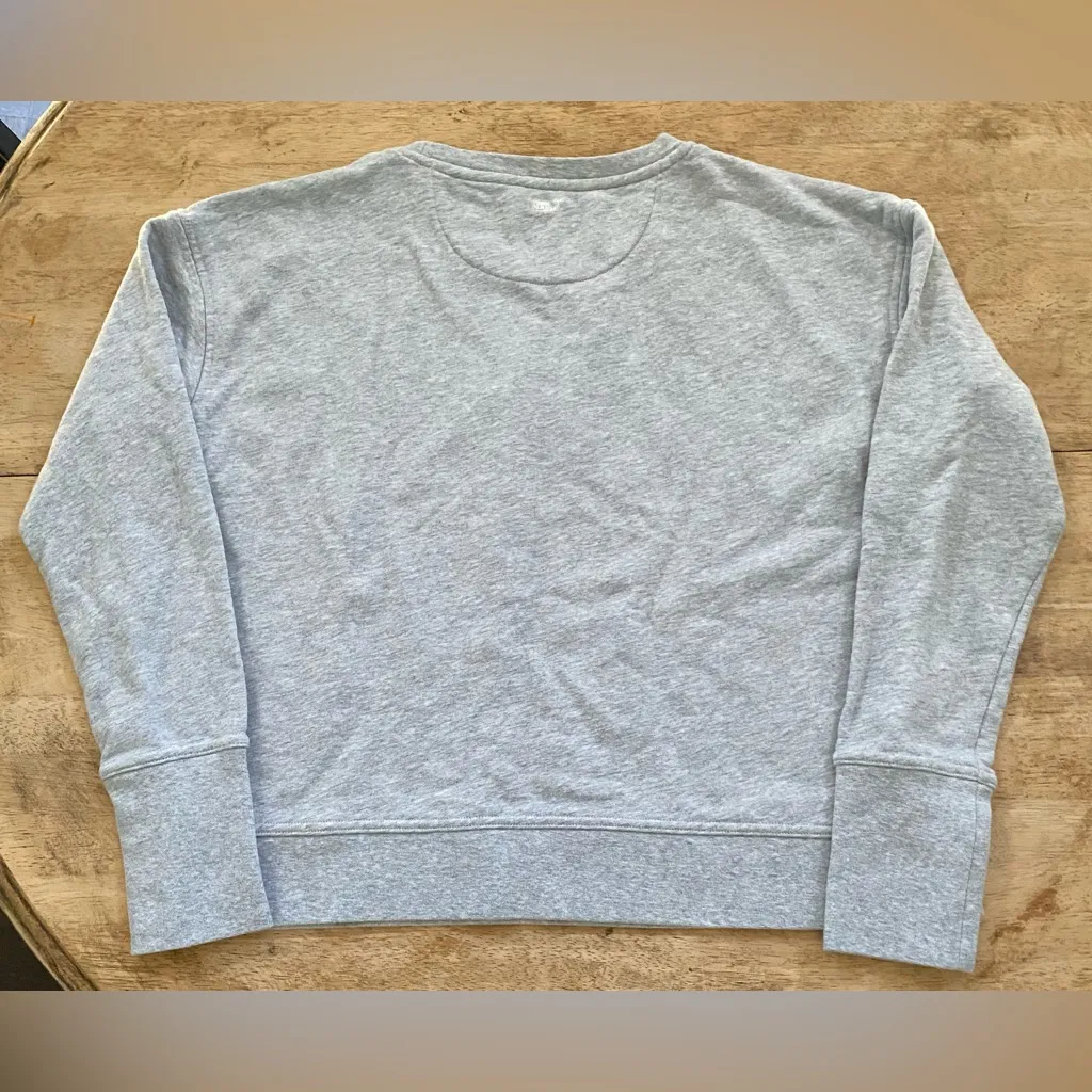 Vineyard‎ Vines Women’s Sz M Gray Cotton Georgetown Sweatshirt - Image 3