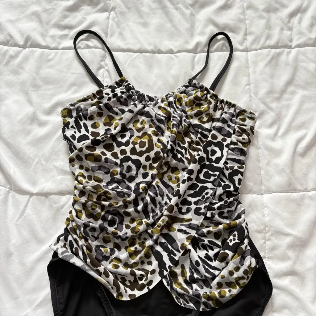 Miraclesuit Womens Size 12 Cheetah Print Black One Piece Swimsuit Summer Beach - Image 2